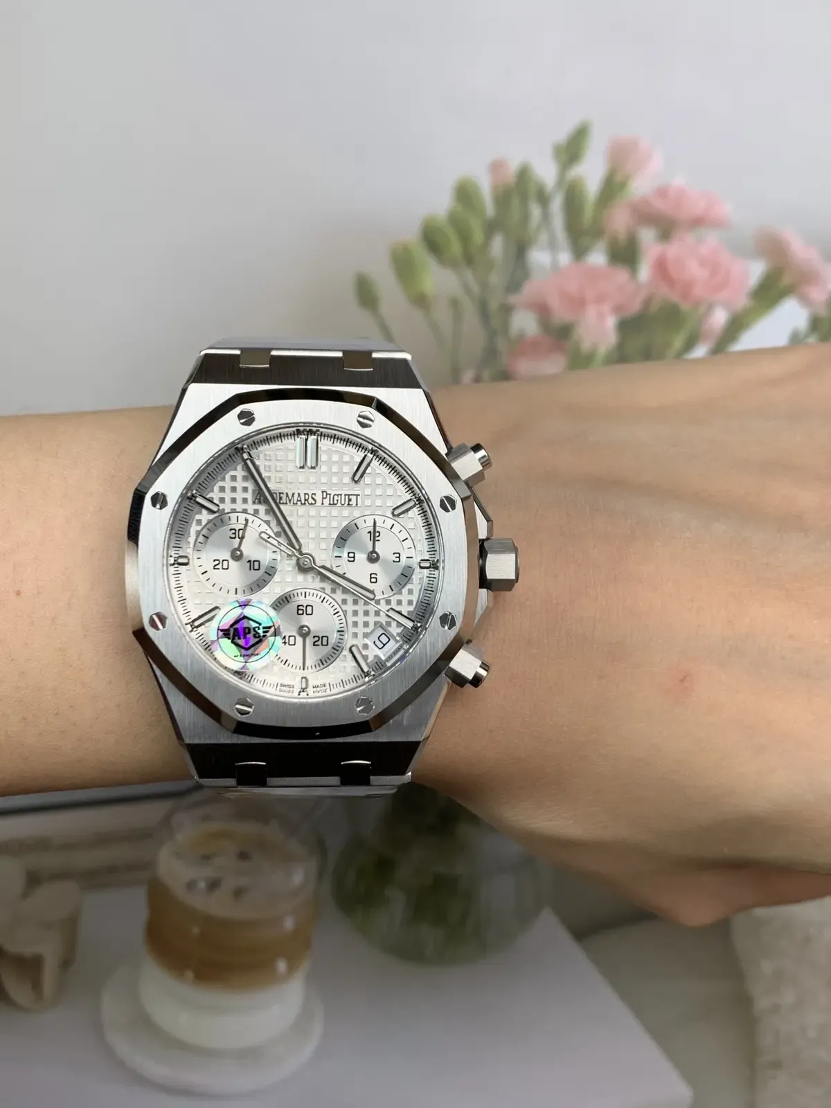 APS厂爱彼V2无卡度4401与DDF丹东4401，谁更值得入手？