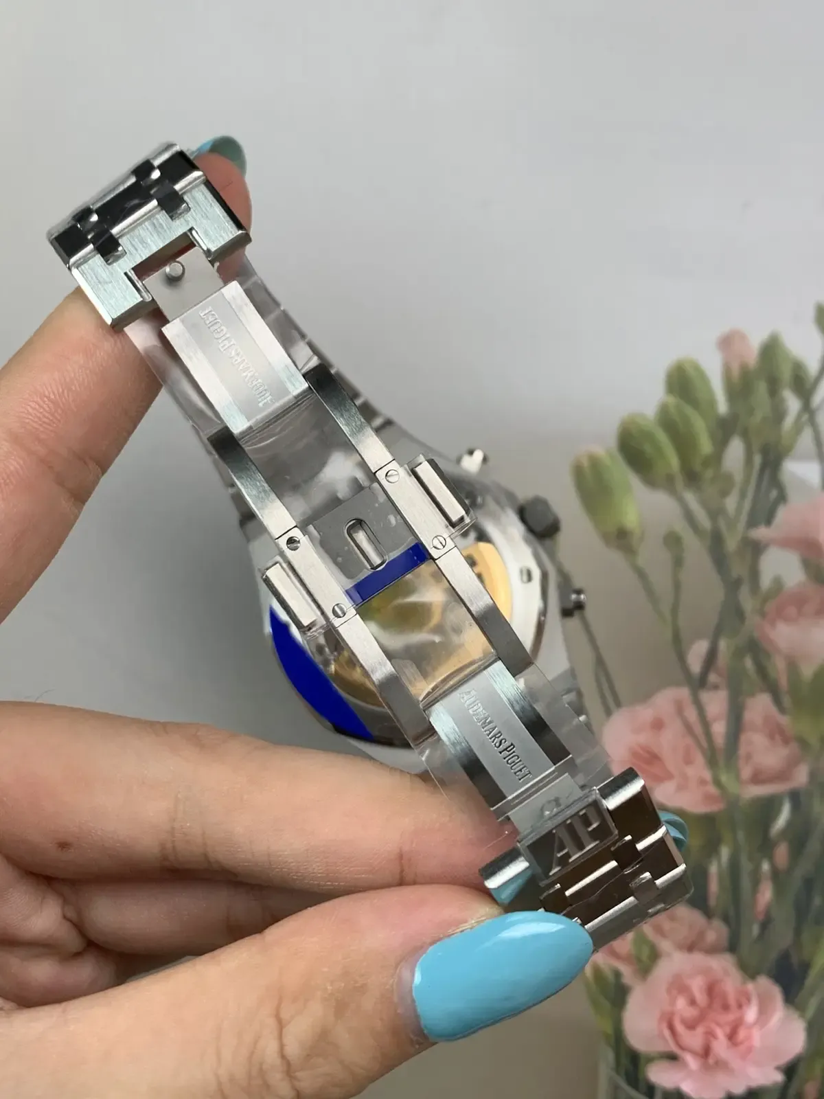 APS厂爱彼V2无卡度4401与DDF丹东4401，谁更值得入手？