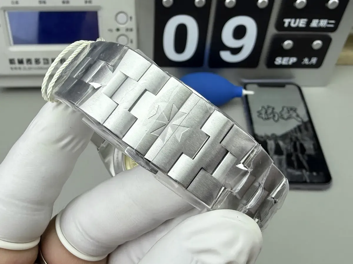 ZF厂江诗丹顿纵横四海4500V：如何做到与原装一致