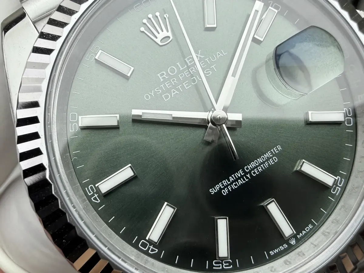 C厂劳力士薄荷绿日志真假辨别全攻略，一眼看穿仿表套路！