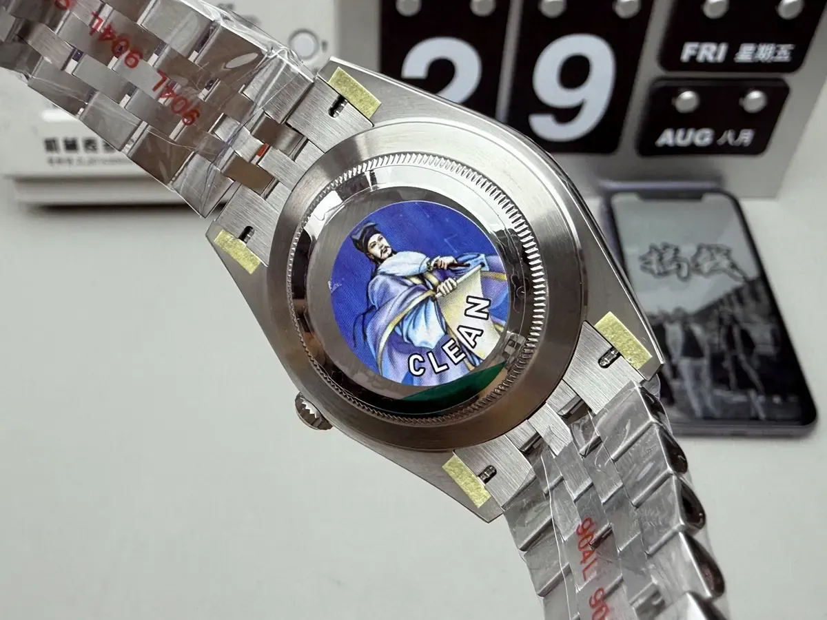 C厂劳力士薄荷绿日志真假辨别全攻略，一眼看穿仿表套路！