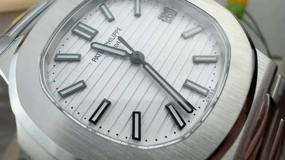 3K百达翡丽5711上手全解析，厚度同步原装324机芯！