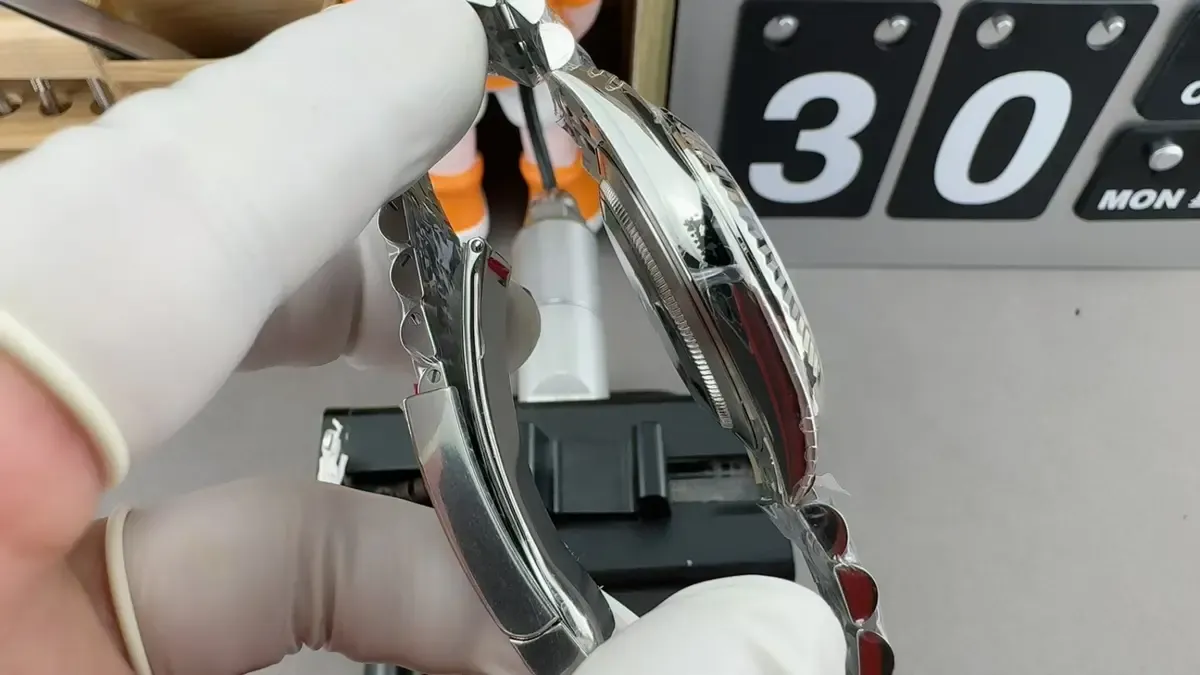 复刻天花板！VS厂日志绿萝3235机芯，闭眼入