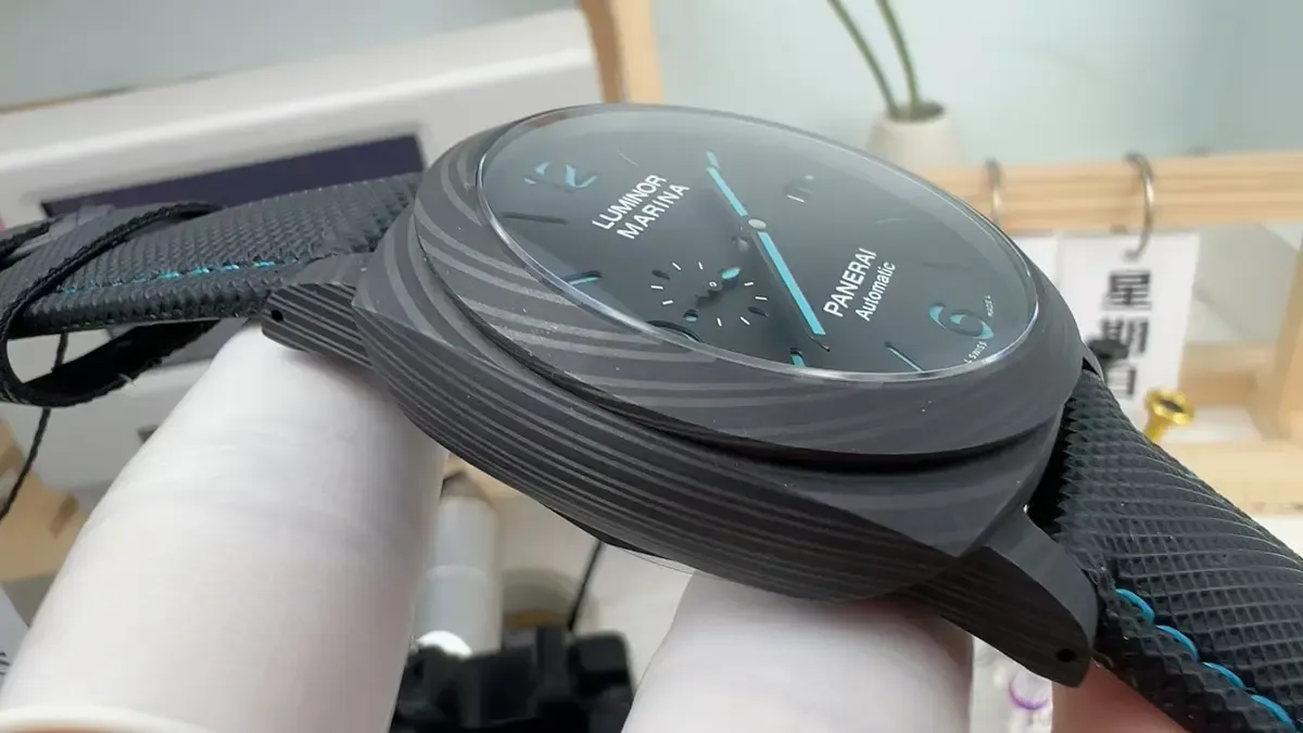 VS厂沛纳海1661蓝调碳纤维,值不值得入手？