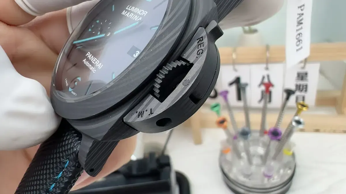 VS厂沛纳海1661蓝调碳纤维,值不值得入手？