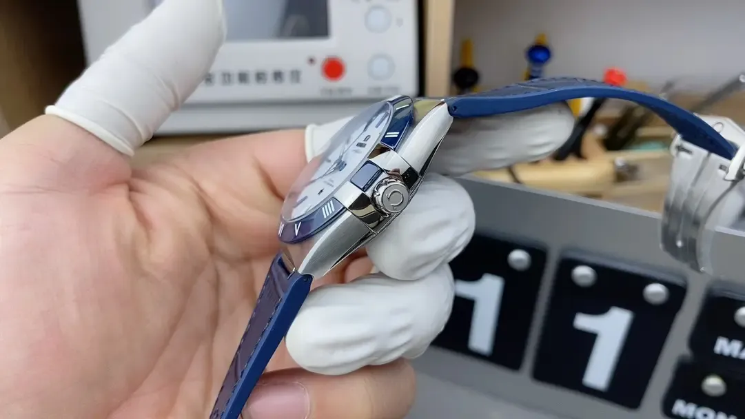 VS厂欧米茄星座第五代和正品差距大不大？