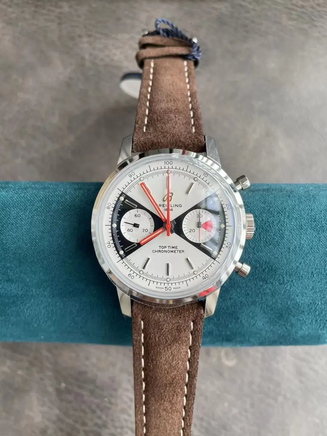 BLS厂百年灵璞雅计时深度评测：究竟强在哪？