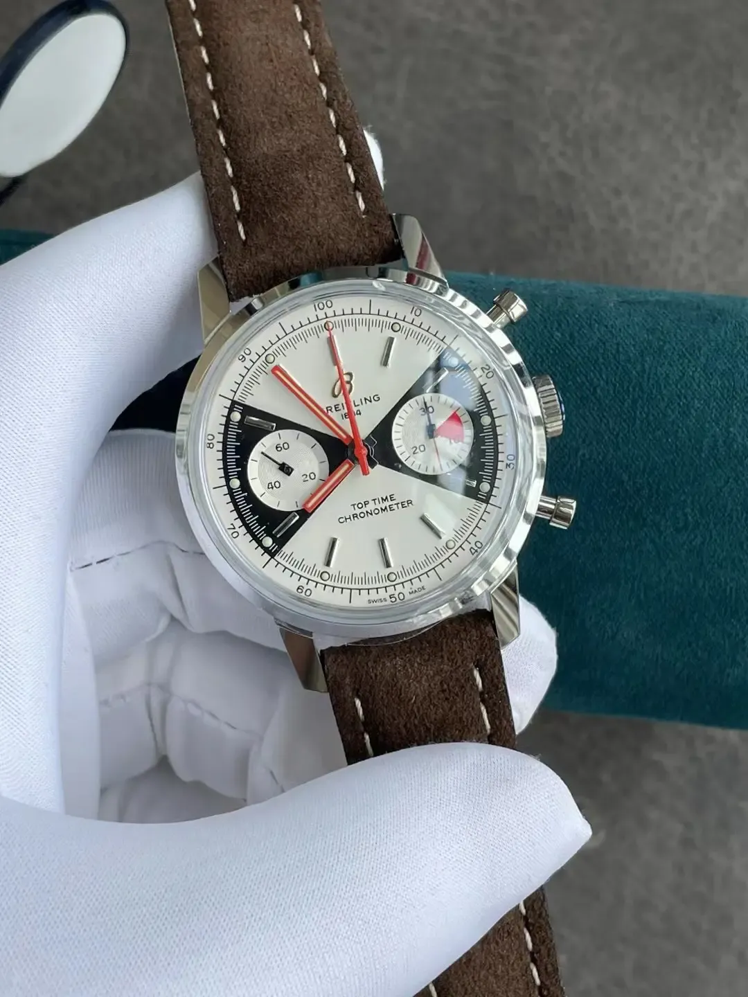 BLS厂百年灵璞雅计时深度评测：究竟强在哪？