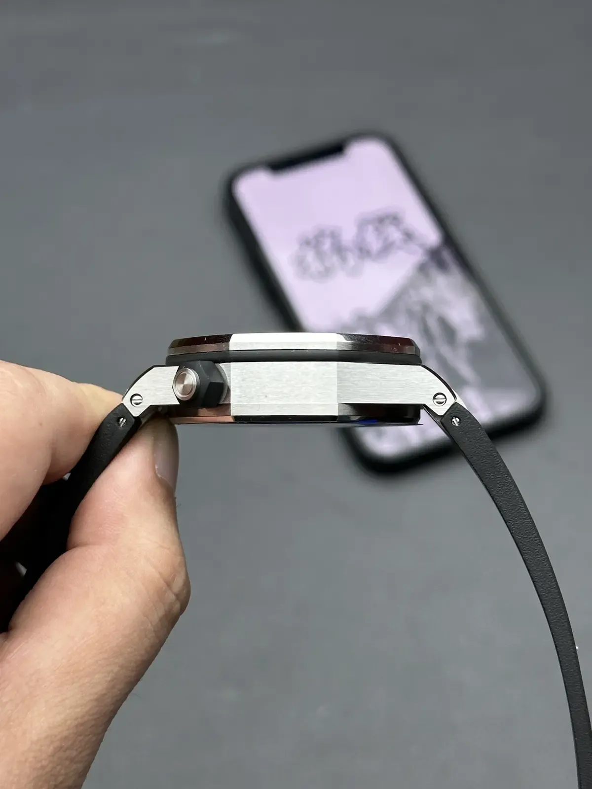 ZF厂爱彼15703终极拆解：5秒识破版本真伪的硬核细节