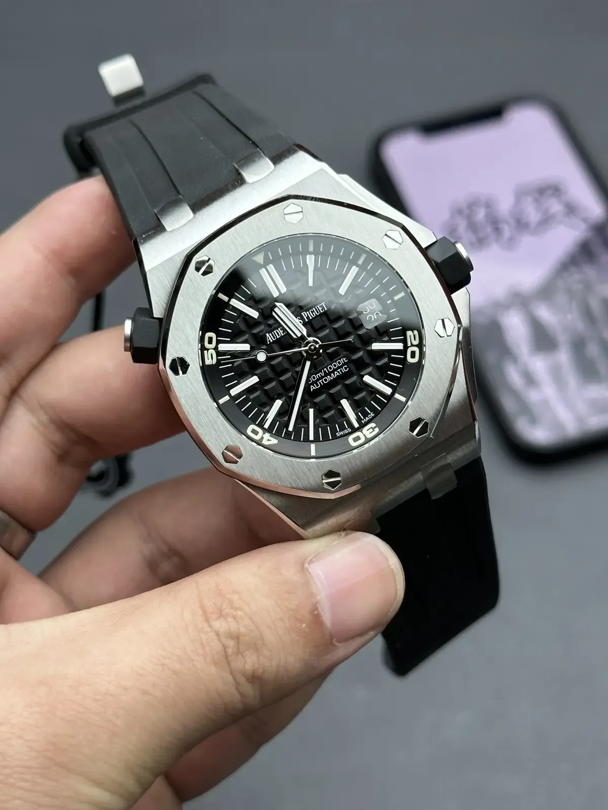 ZF厂爱彼15703终极拆解：5秒识破版本真伪的硬核细节