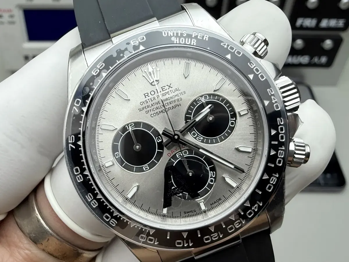 4131机芯加持！VS厂白金迪通拿“全配重+胶带微调”杀疯了