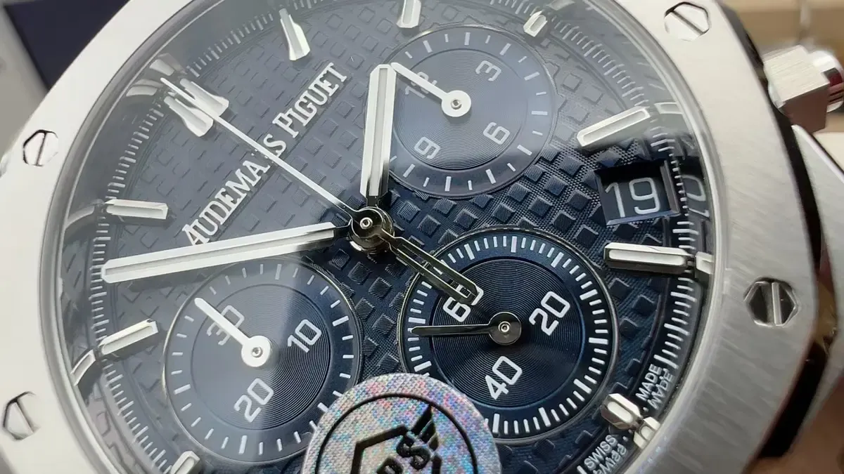 独家4401一体飞返机芯！APS爱彼26240细节全曝光