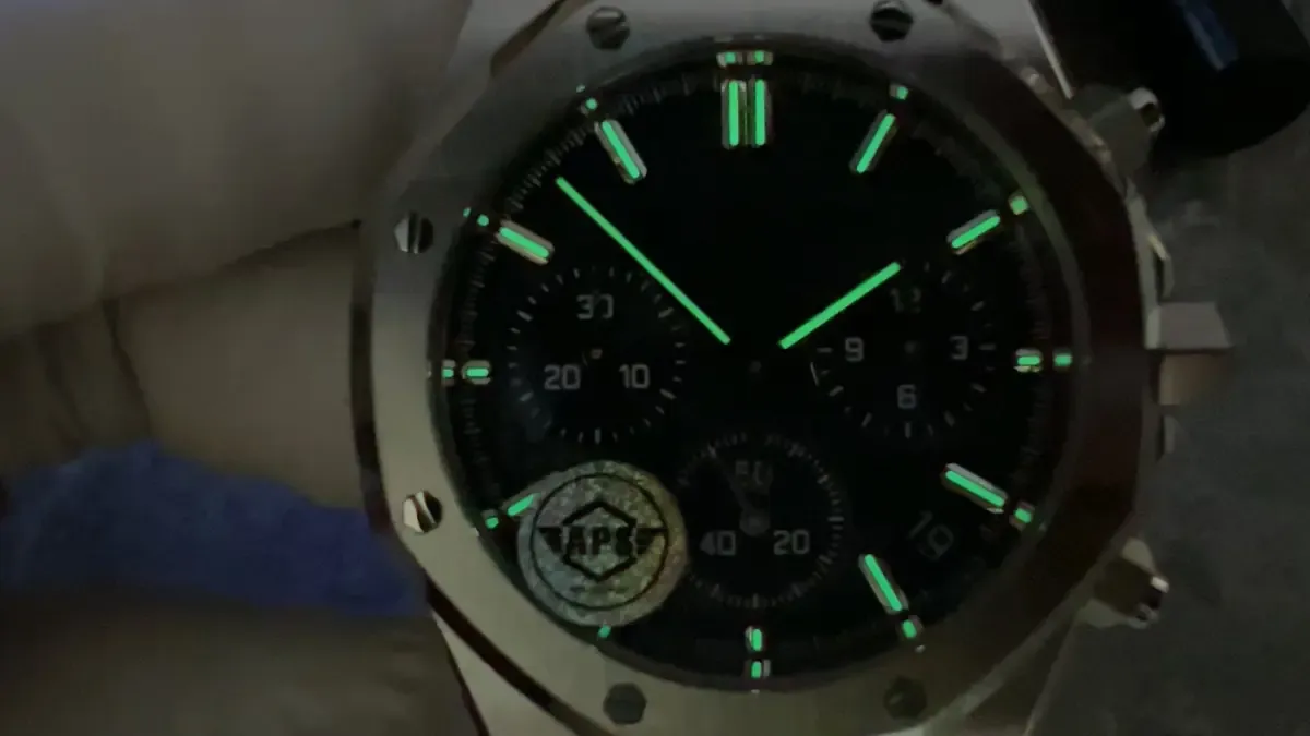 独家4401一体飞返机芯！APS爱彼26240细节全曝光