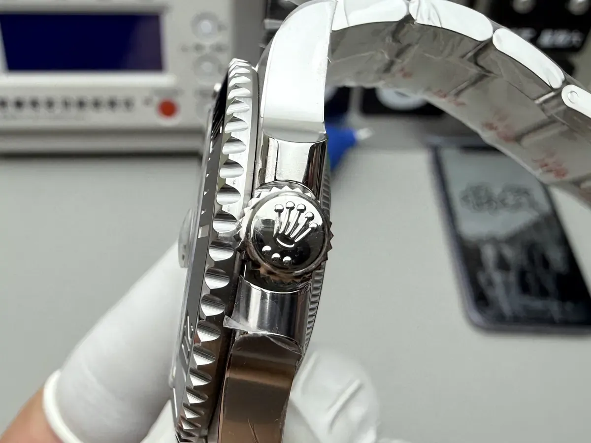 C厂黑水鬼40mm深度体验：复刻圈公认的“天花板”有多顶？