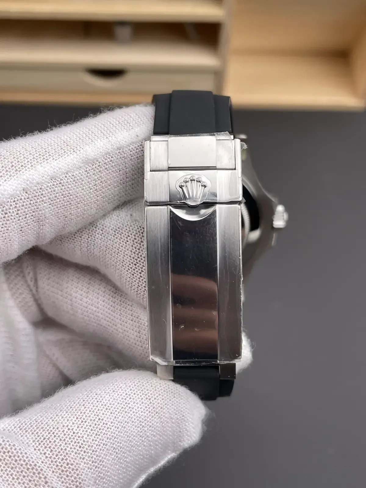 拒绝一眼假！教你三招秒辨VS厂白金游艇与市面小厂区别