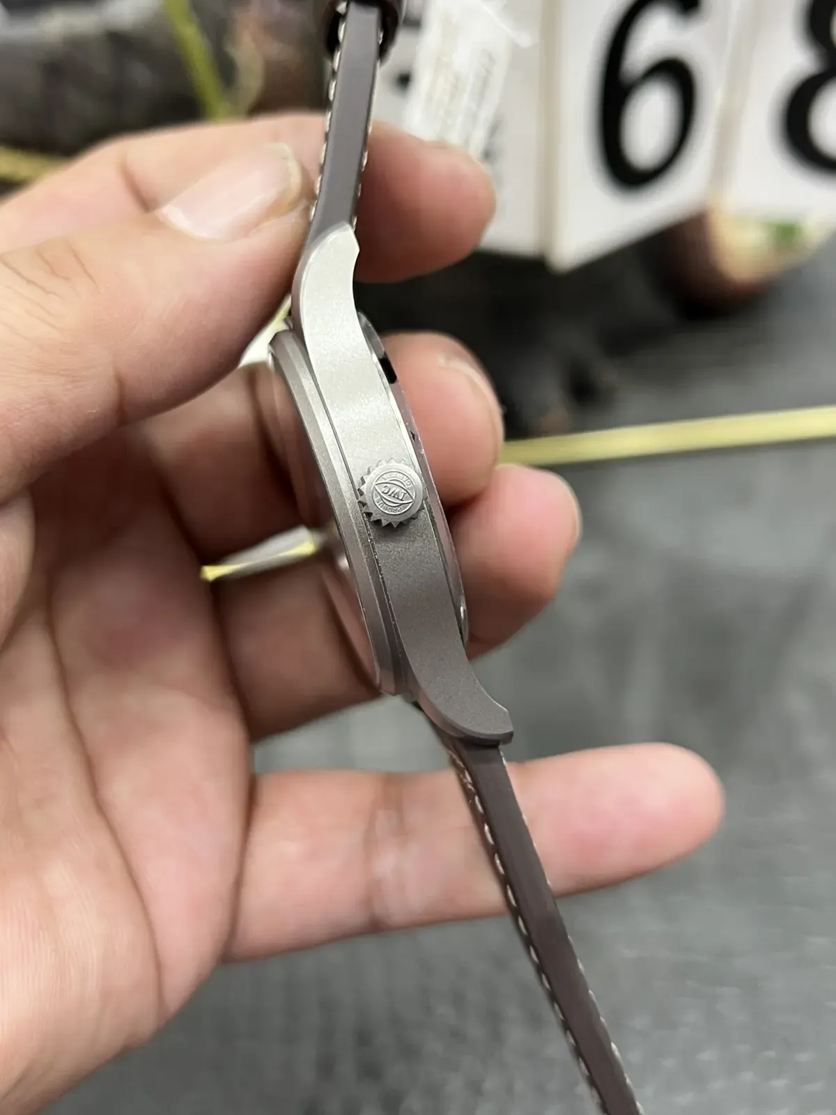 海鸥2892还是SW300？V7厂万国马克18钛壳终极选购指南