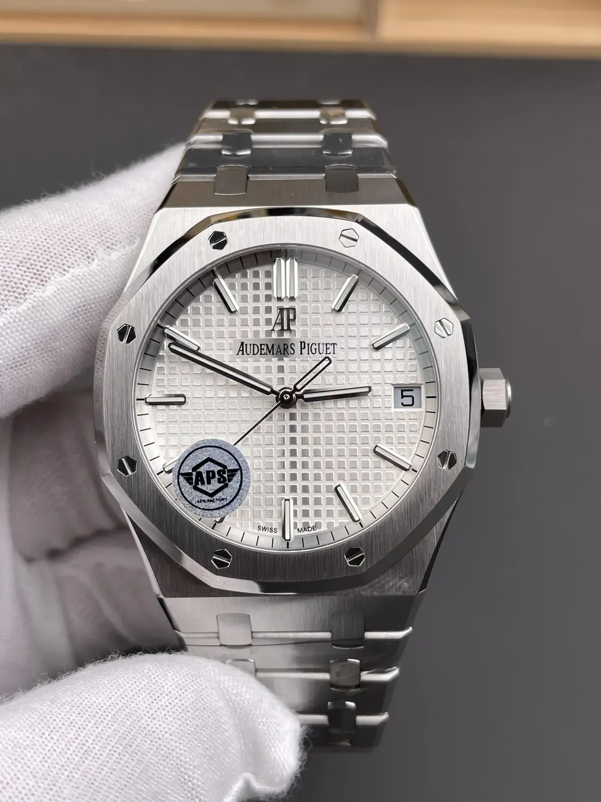 APS厂爱彼皇家橡树15500白面V4版做工细节满分