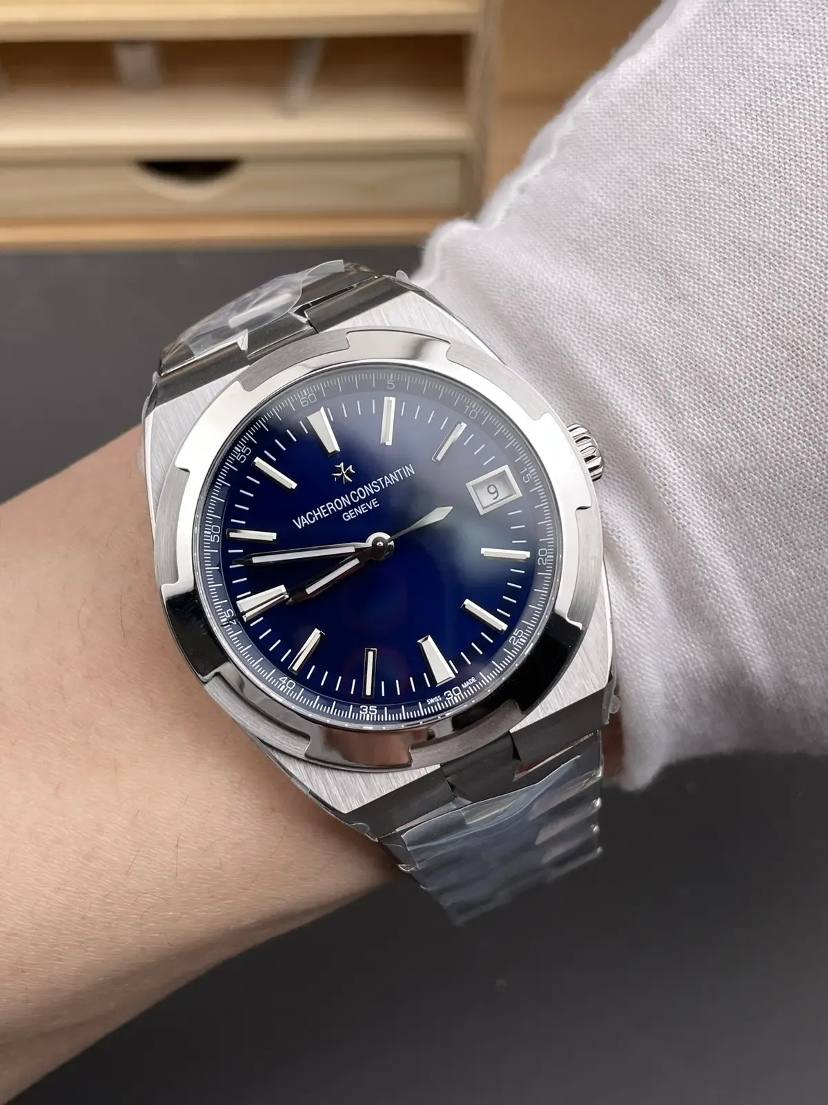 8F厂江诗丹顿纵横四海4500V测评：能否乱真？