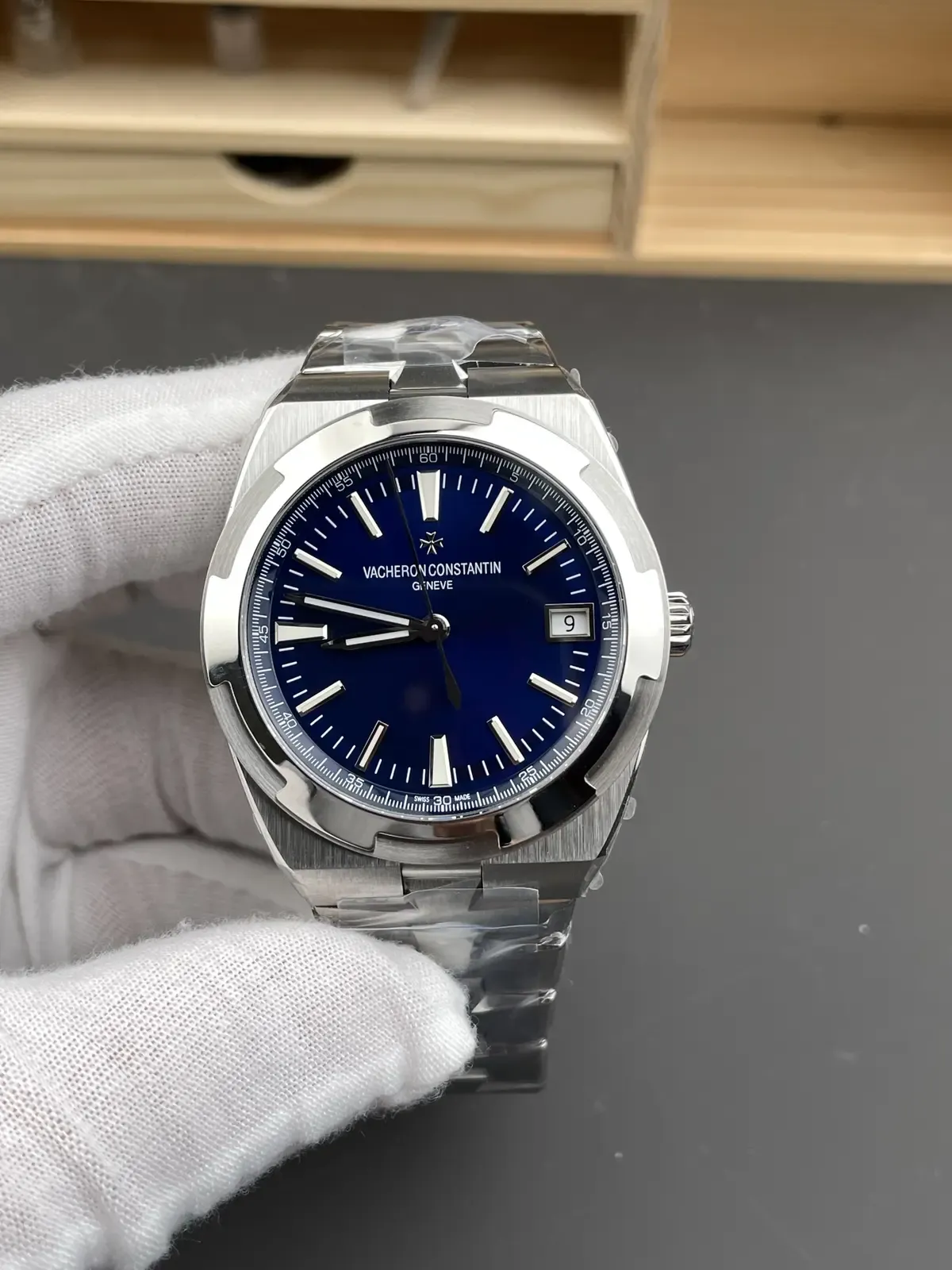 8F厂江诗丹顿纵横四海4500V测评：能否乱真？