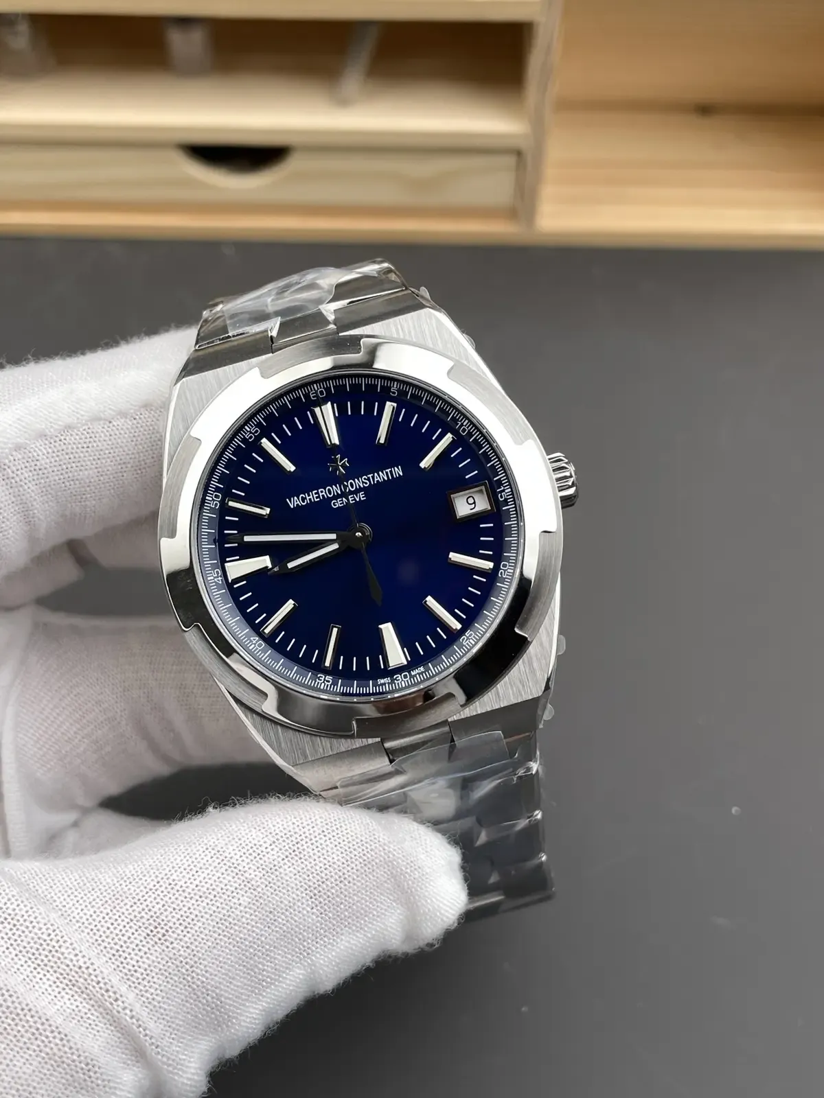 8F厂江诗丹顿纵横四海4500V测评：能否乱真？