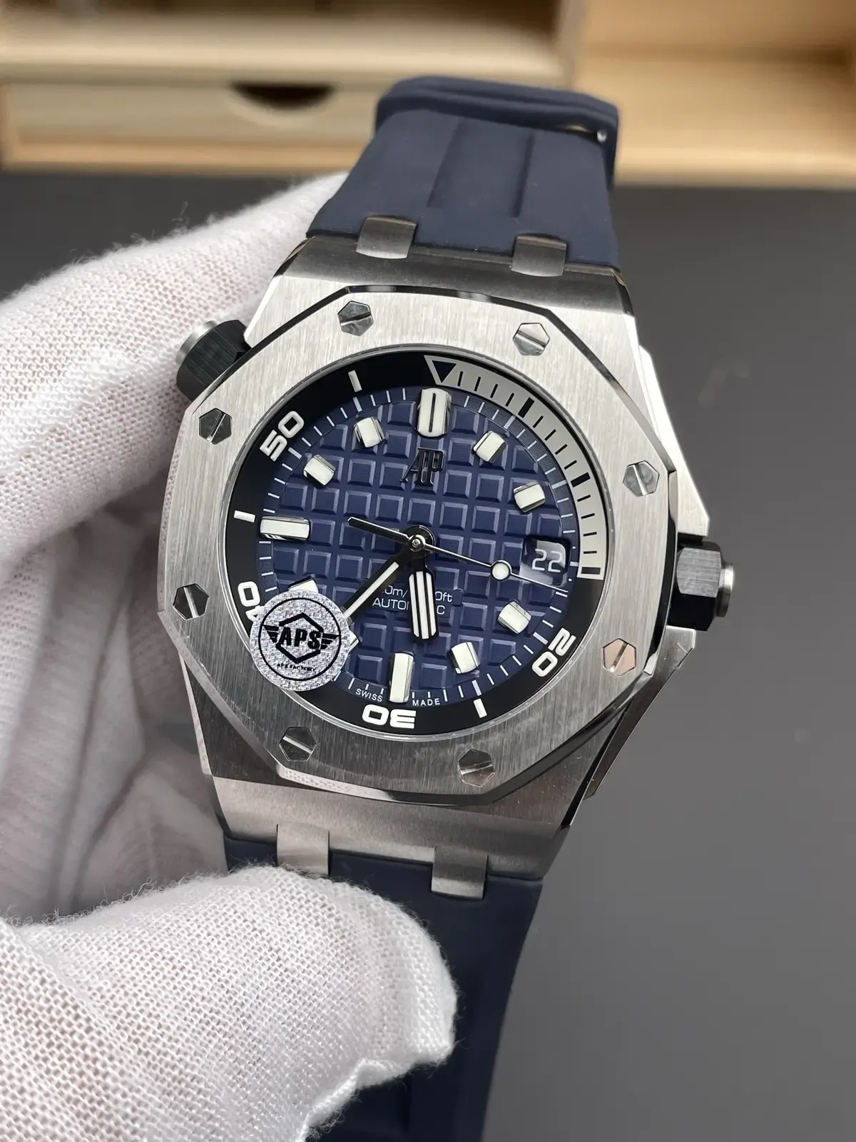 丹东4308一体机芯！APS厂爱彼15720值不值得冲？