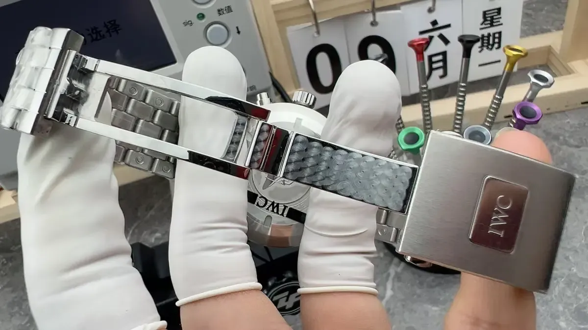 正品平替天花板！ZF万国飞计小王子硬核拆解对比