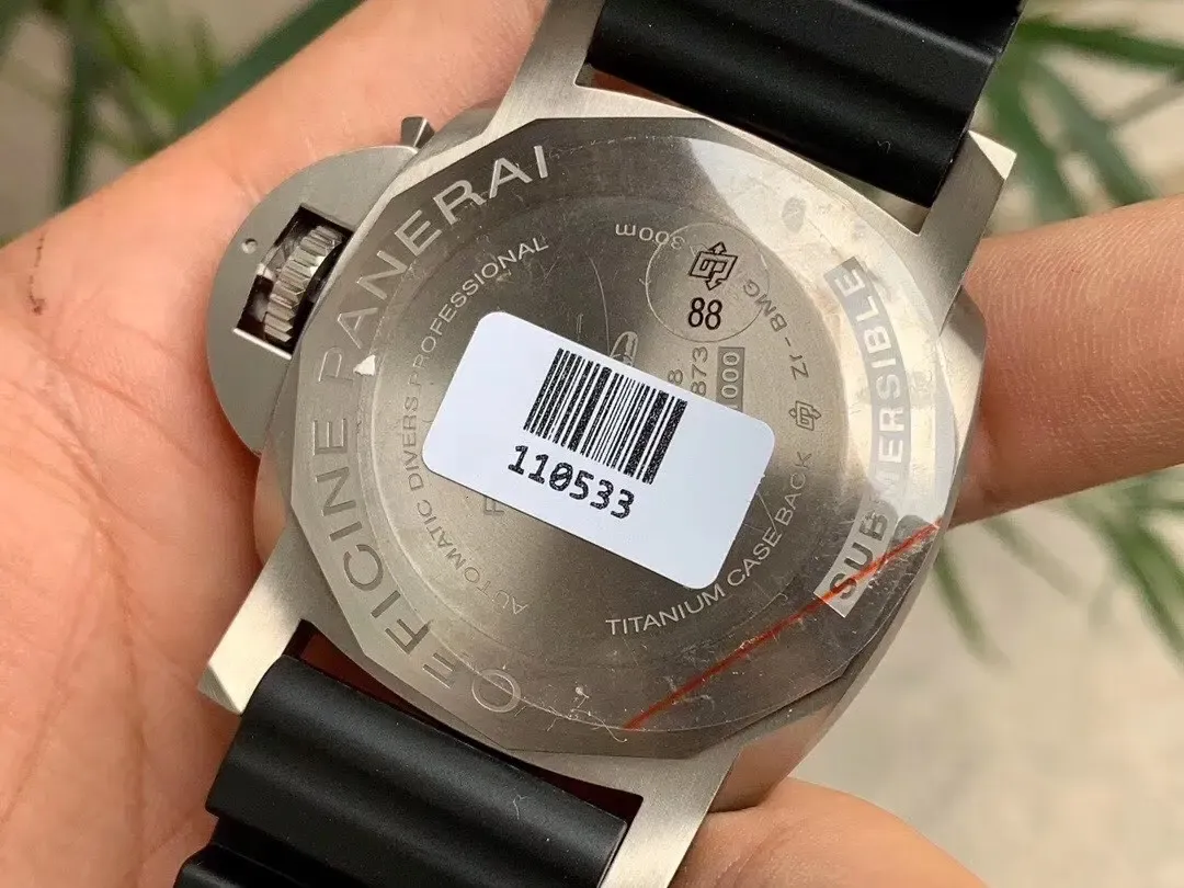 VS厂沛纳海692：钛合金材质与P9010机芯的完美结合