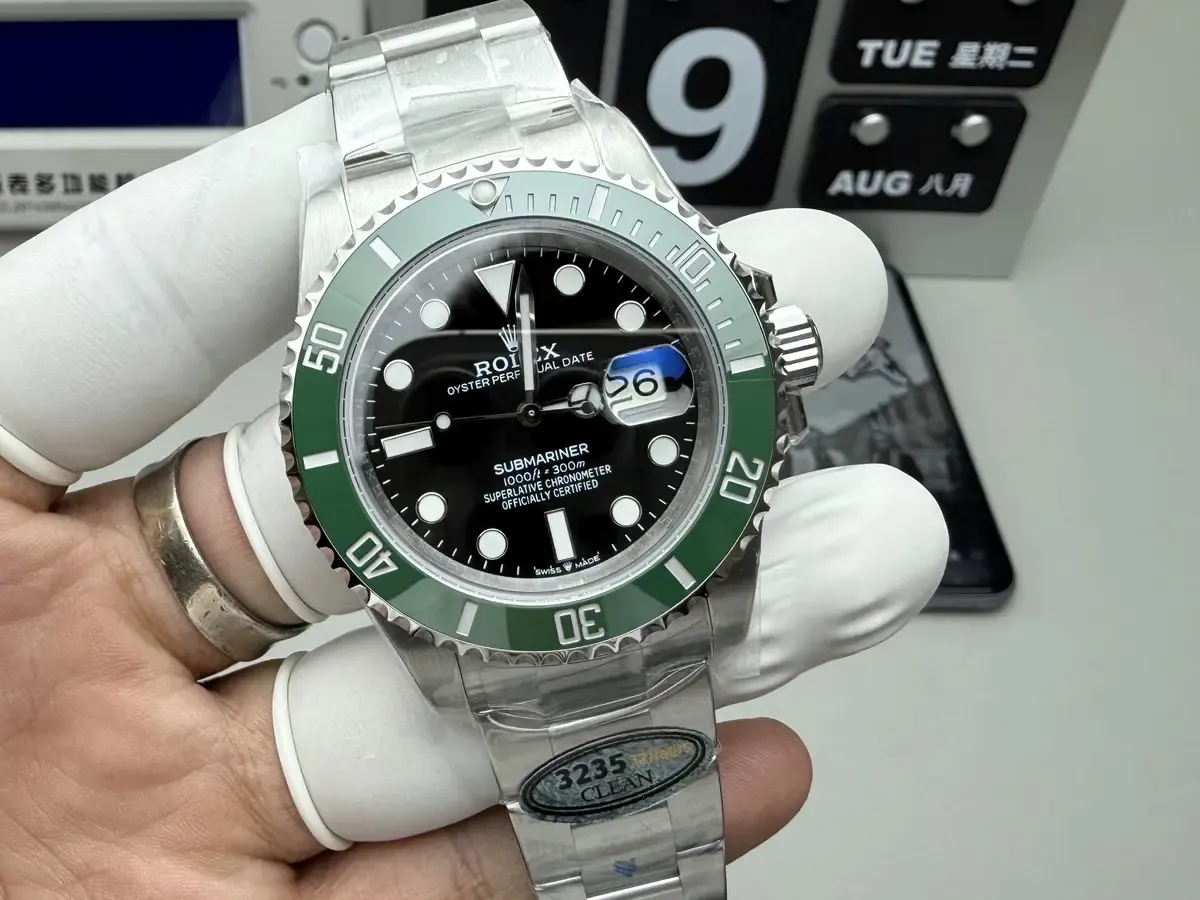 C厂绿水鬼三代版本评测，教你轻松分辨真假