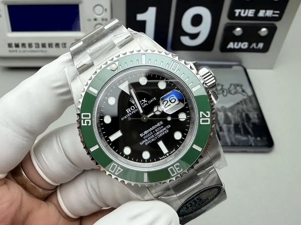 C厂绿水鬼三代版本评测，教你轻松分辨真假