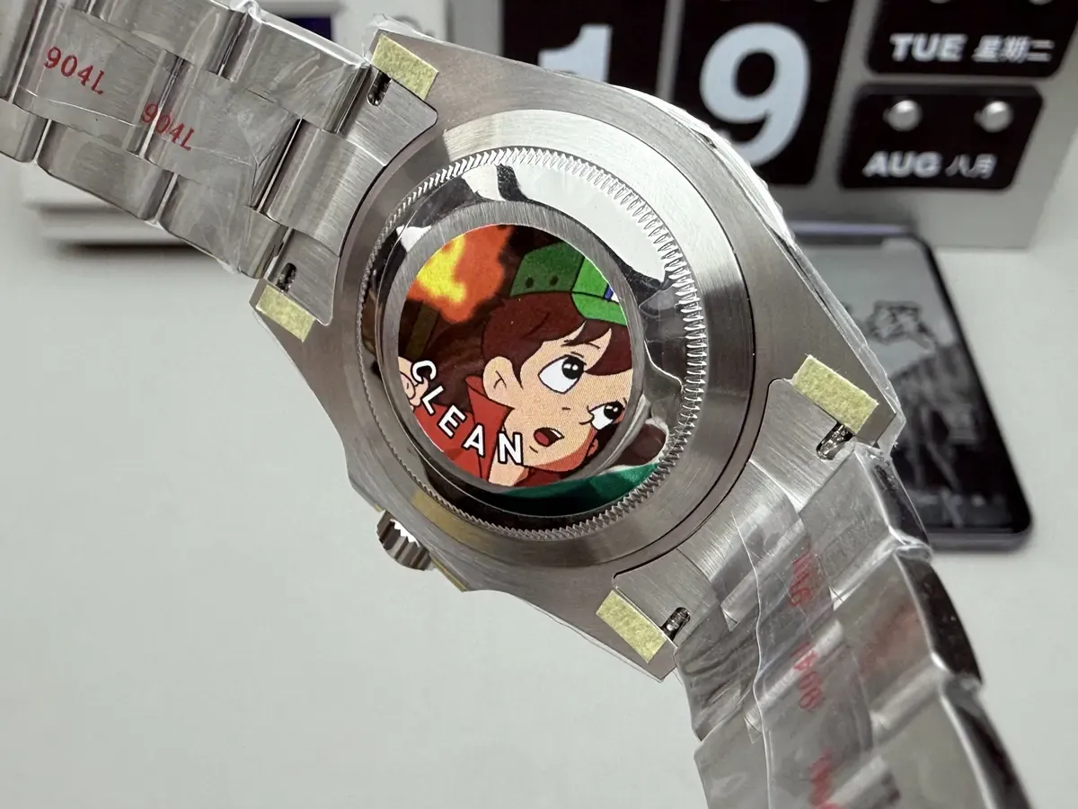 C厂绿水鬼三代版本评测，教你轻松分辨真假