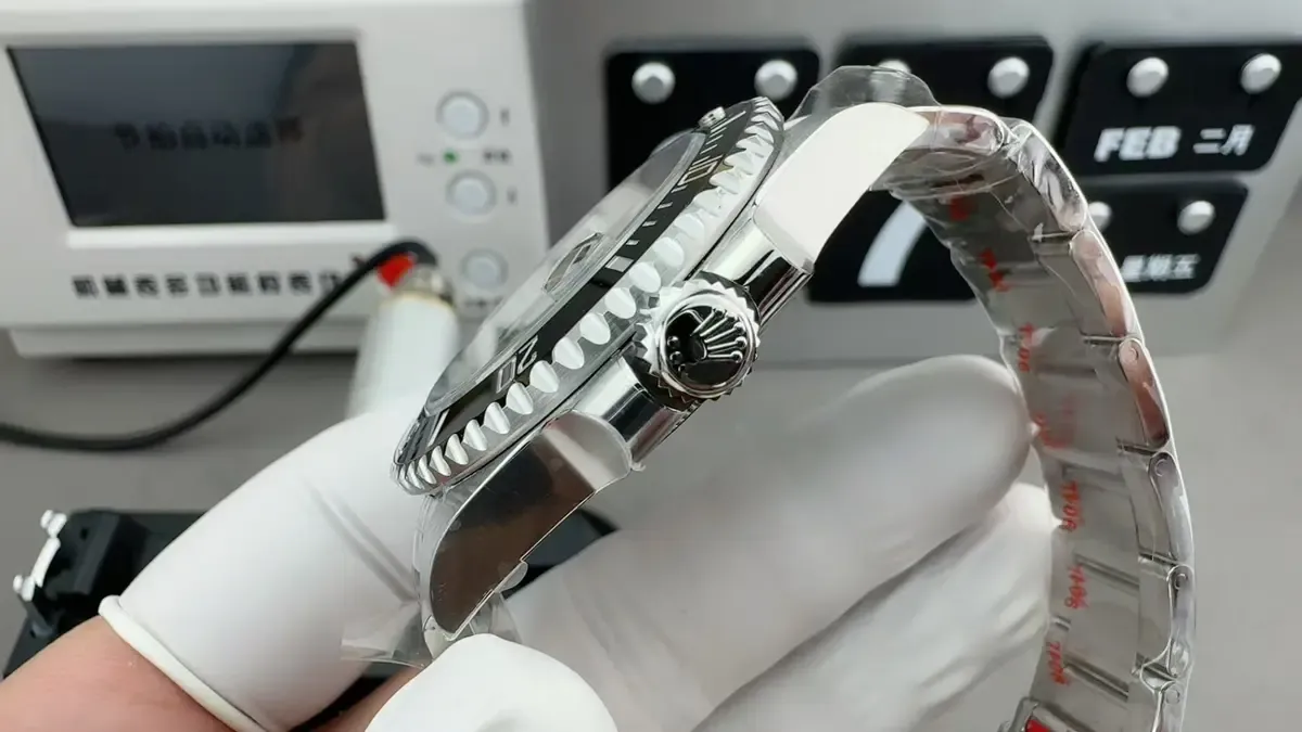 3秒辨真假！C厂黑水鬼夜明珠、条钉、表扣三大细节秒杀小厂