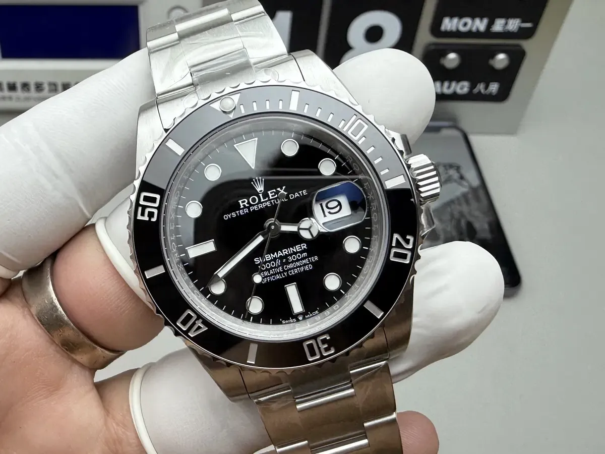 VS劳力士三代黑水鬼全方位解析，一篇看懂所有升级