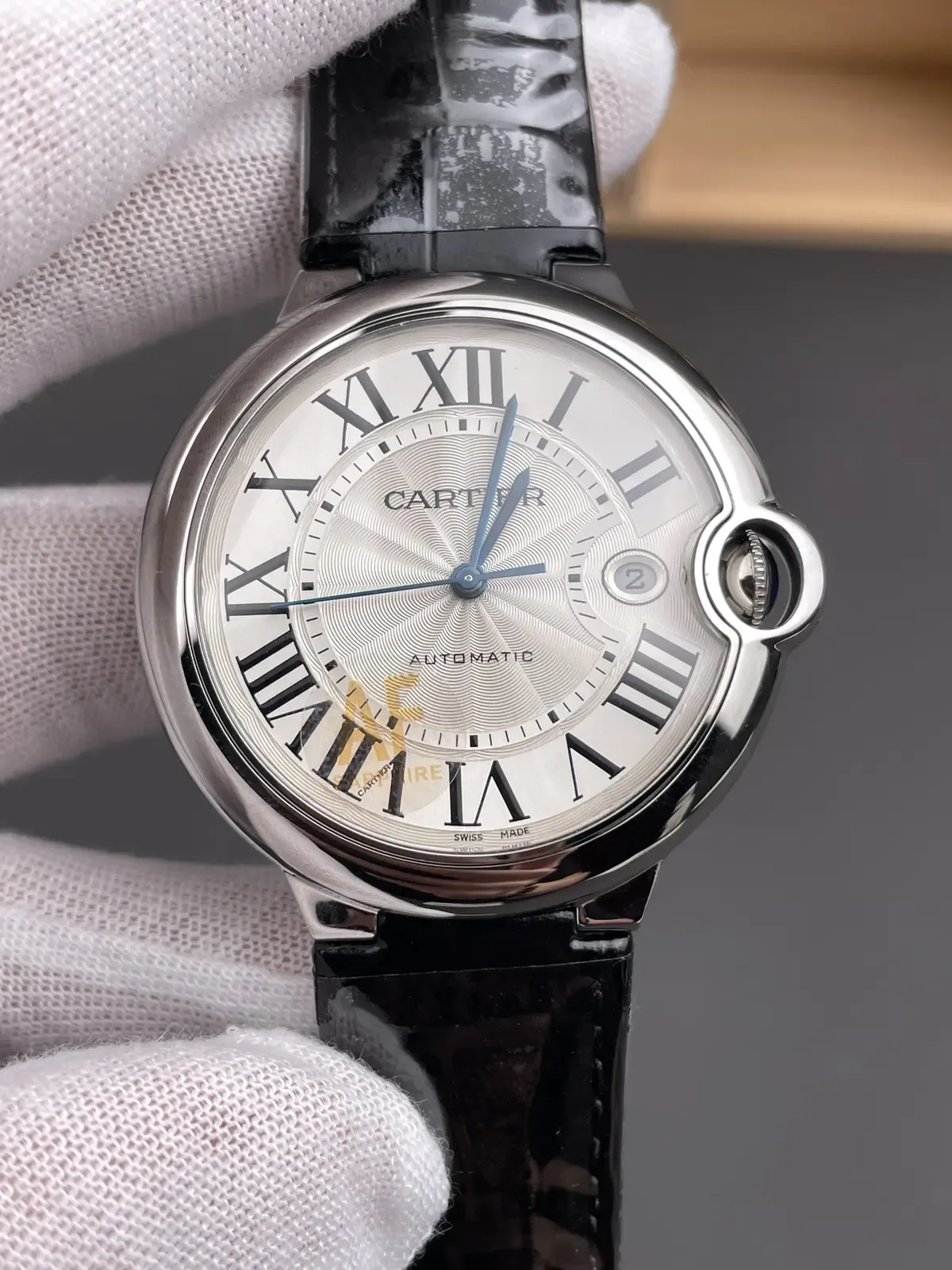 新手必看！教你选对AF卡地亚蓝气球42mm，拒绝翻车