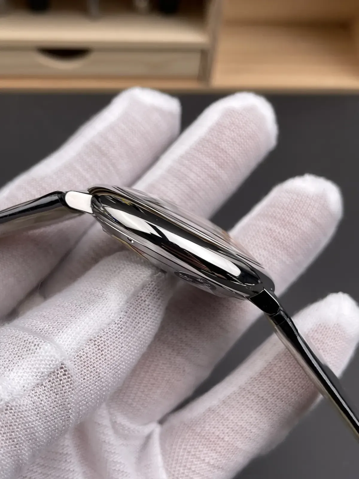 新手必看！教你选对AF卡地亚蓝气球42mm，拒绝翻车