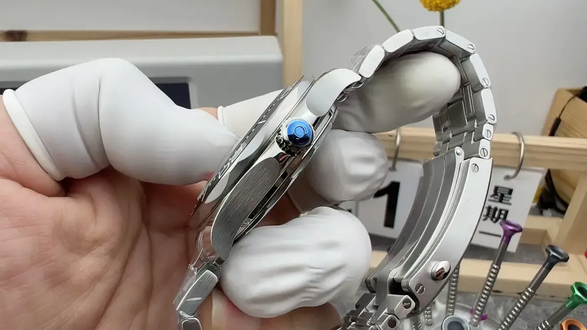 别再被小厂坑了！1分钟教你秒辨VS厂海马300真伪