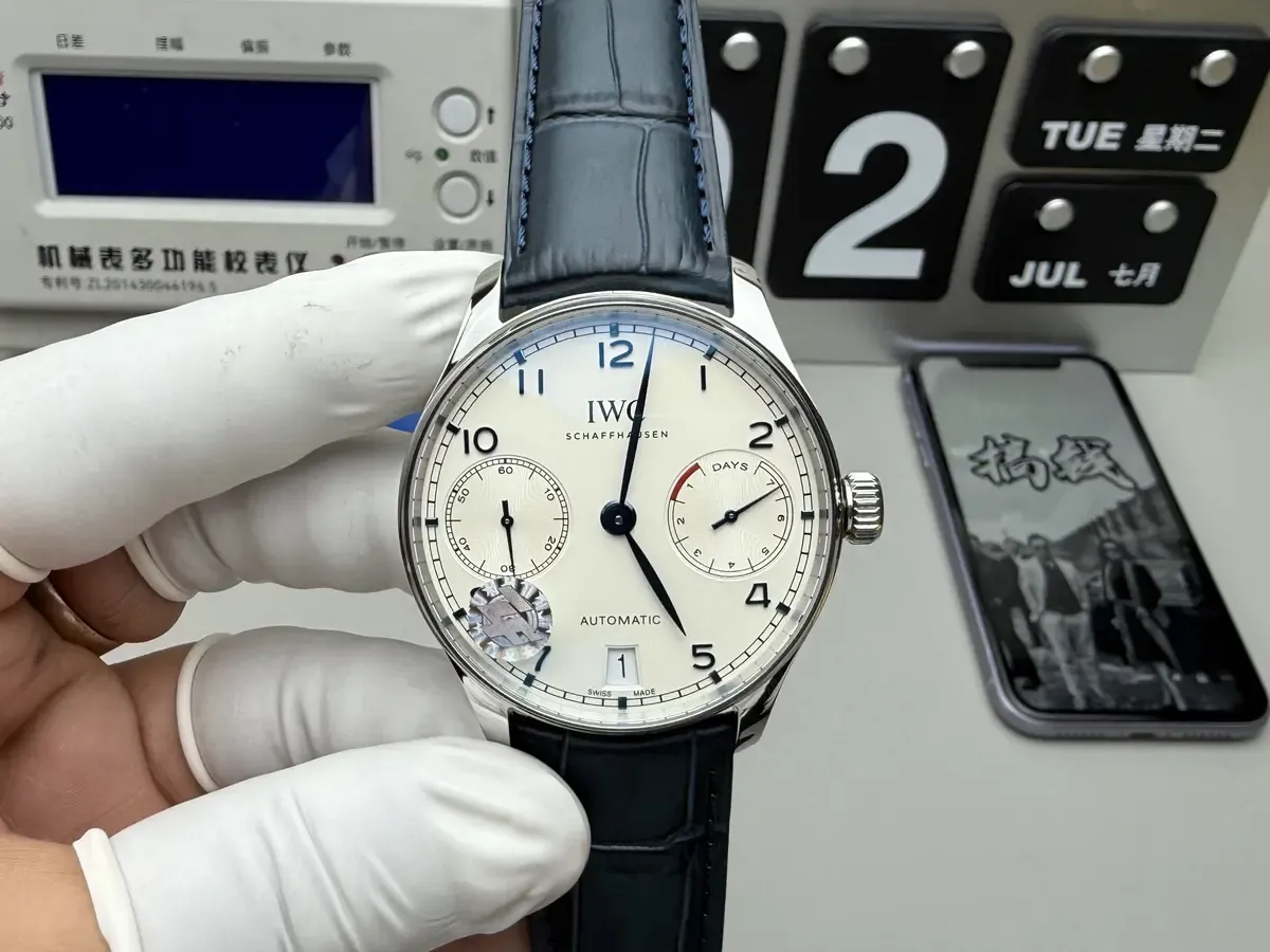 ZF万国葡七V5全解析：外观、机芯、避坑攻略一次看懂