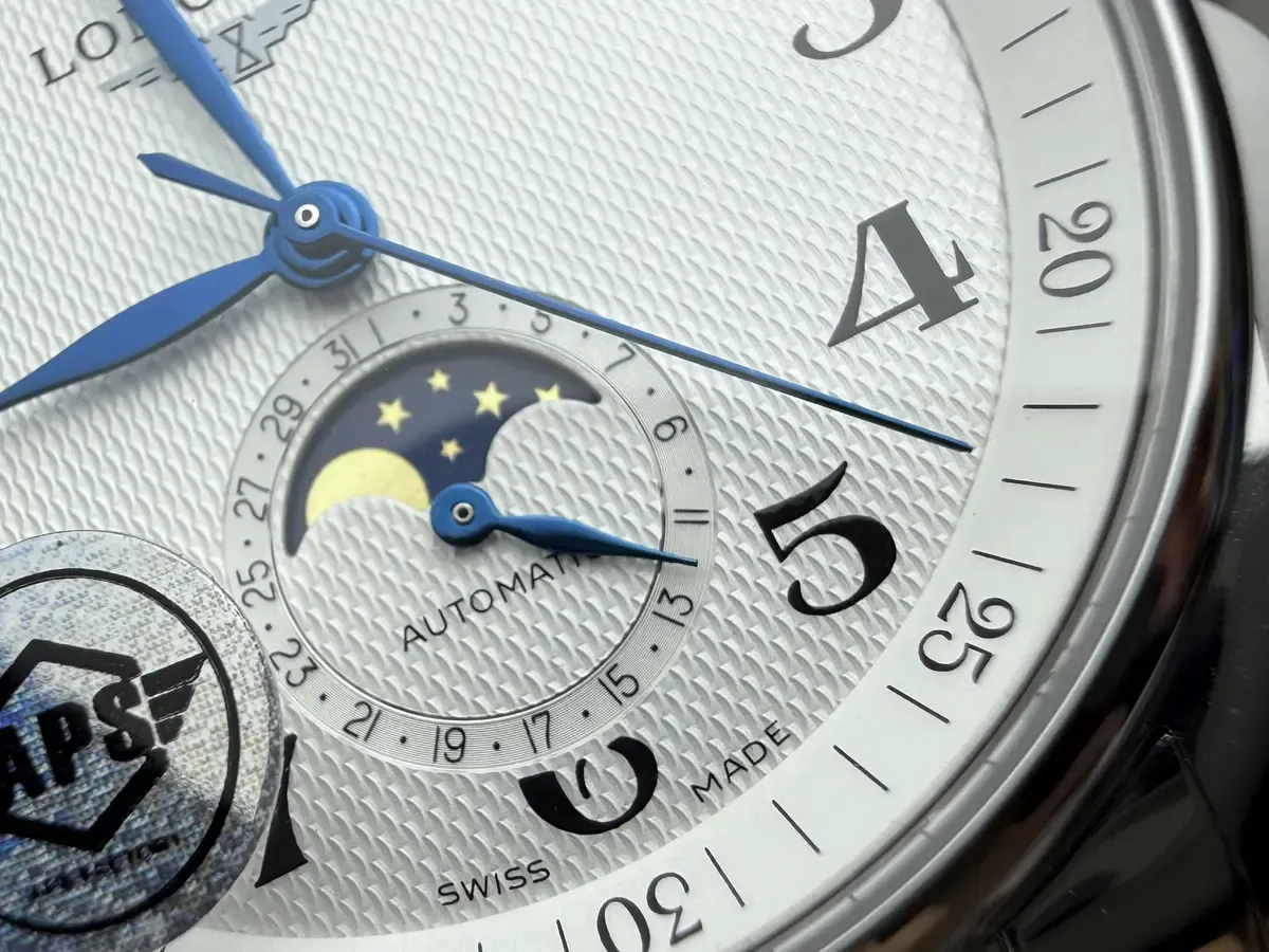 APS厂浪琴名匠月相V2对决GF厂：谁才是复刻界真王者？