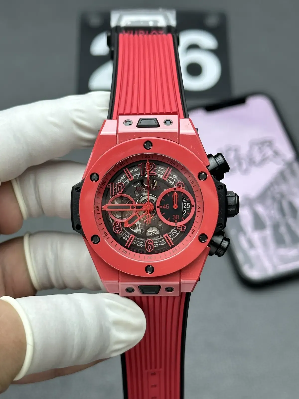 快拆陶瓷链+橡胶带双体验：BBF宇舶大爆炸红陶瓷入手指南