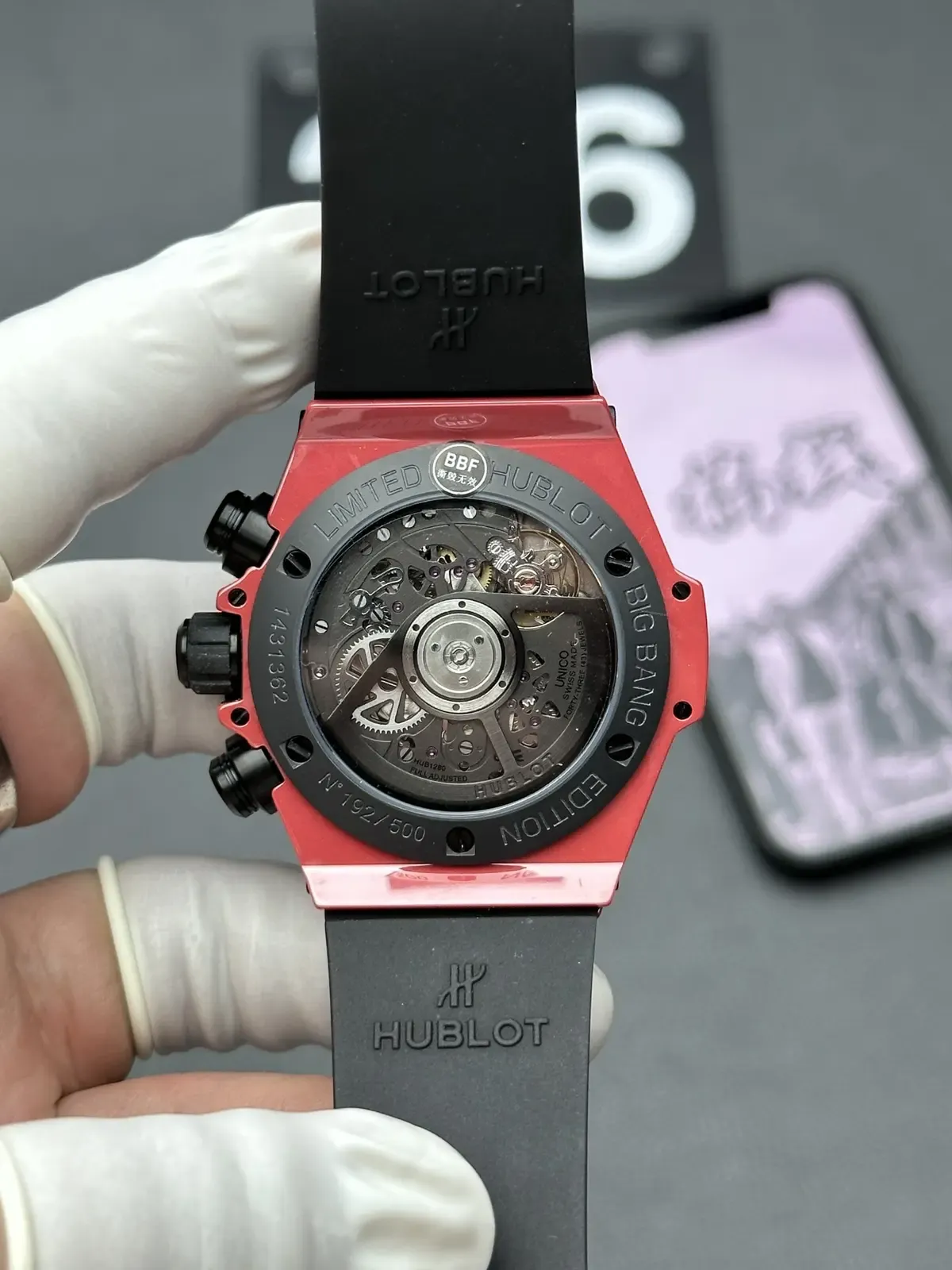 快拆陶瓷链+橡胶带双体验：BBF宇舶大爆炸红陶瓷入手指南