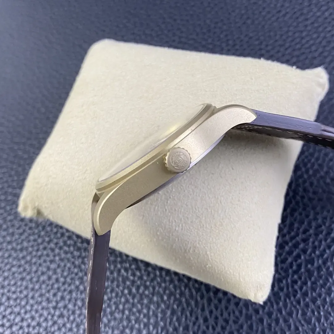 M+万国喷火战机青铜识别要点与购买避坑指南