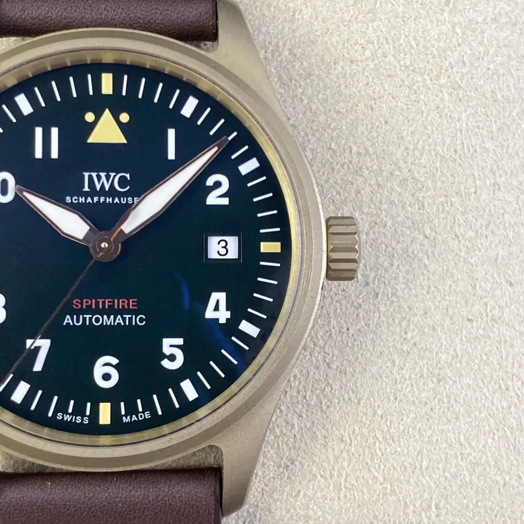 M+万国喷火战机青铜识别要点与购买避坑指南