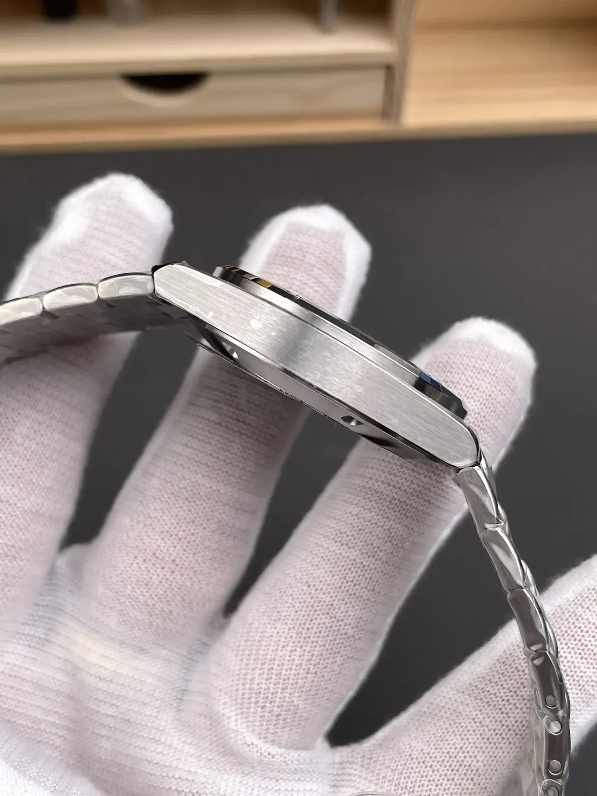 1分钟看懂辨别万国：V7厂万国工程师测评全攻略