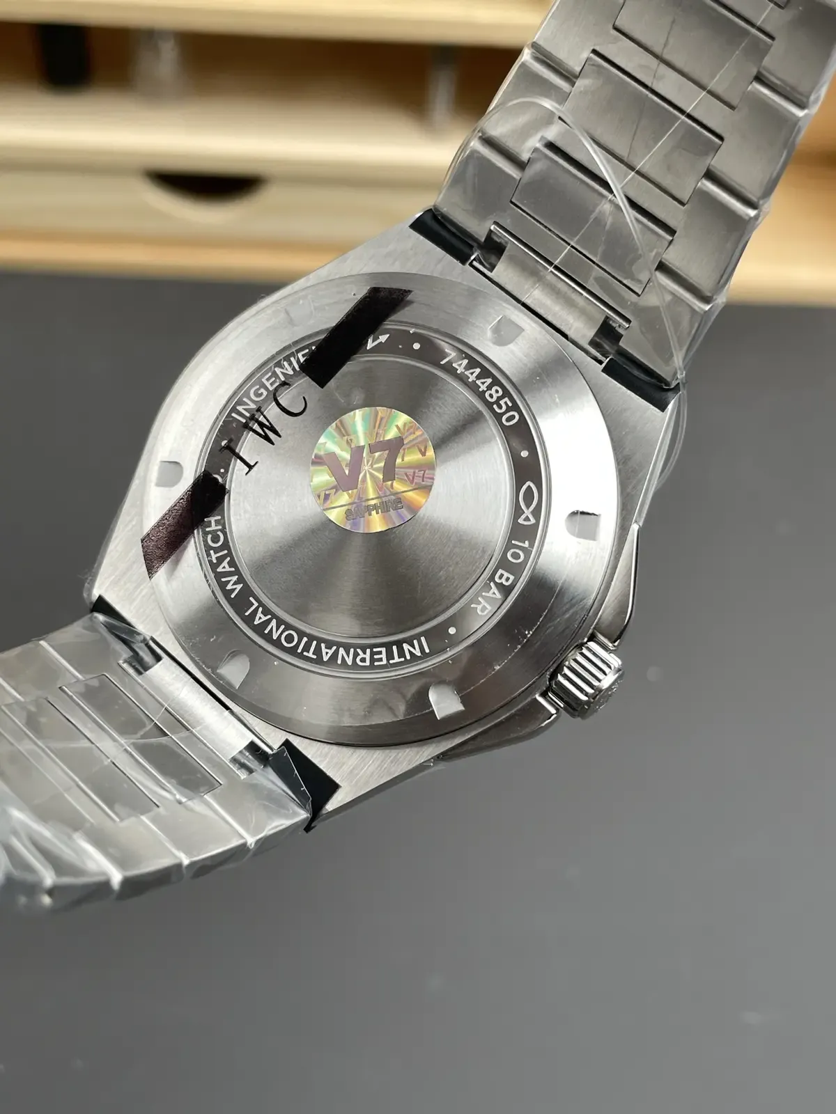 1分钟看懂辨别万国：V7厂万国工程师测评全攻略