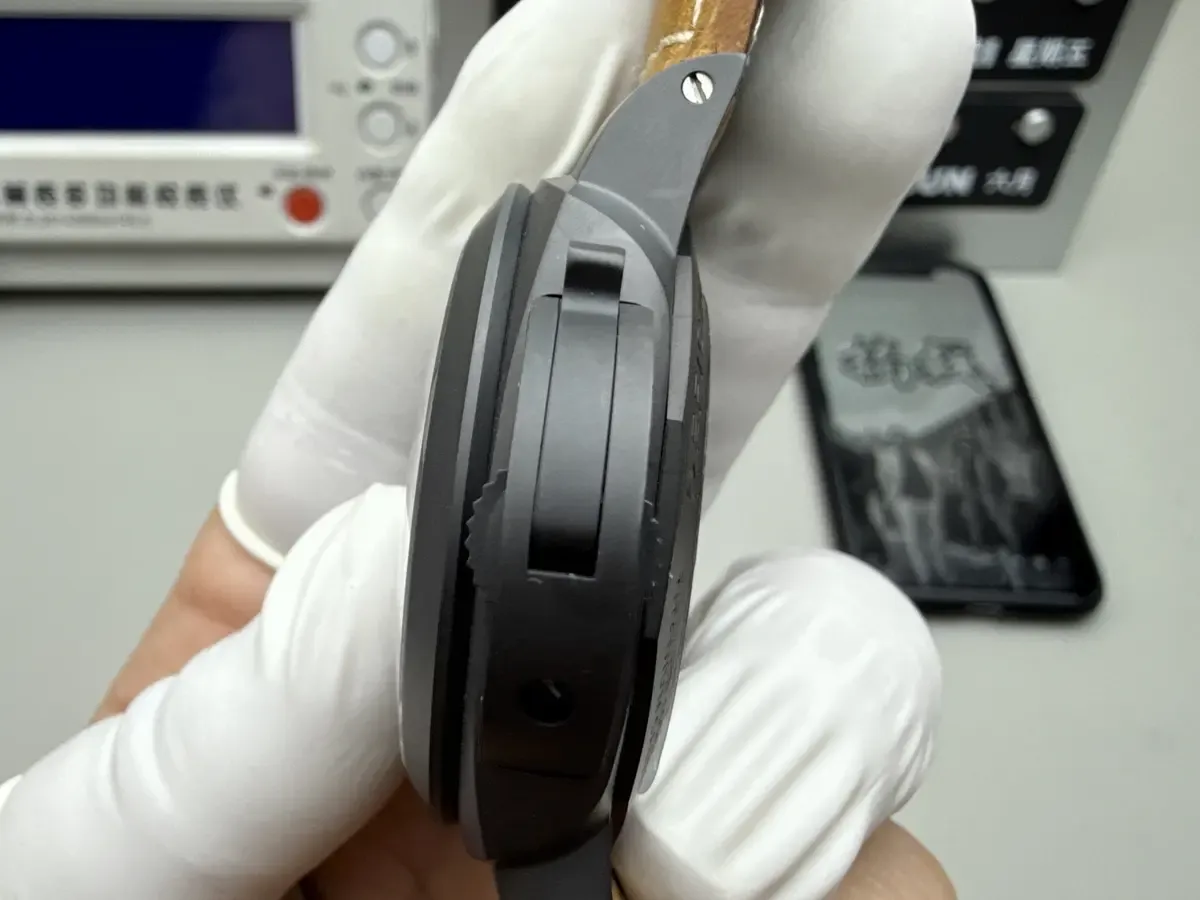 全陶瓷壳+GMT双时区！VS沛纳海441深度评测