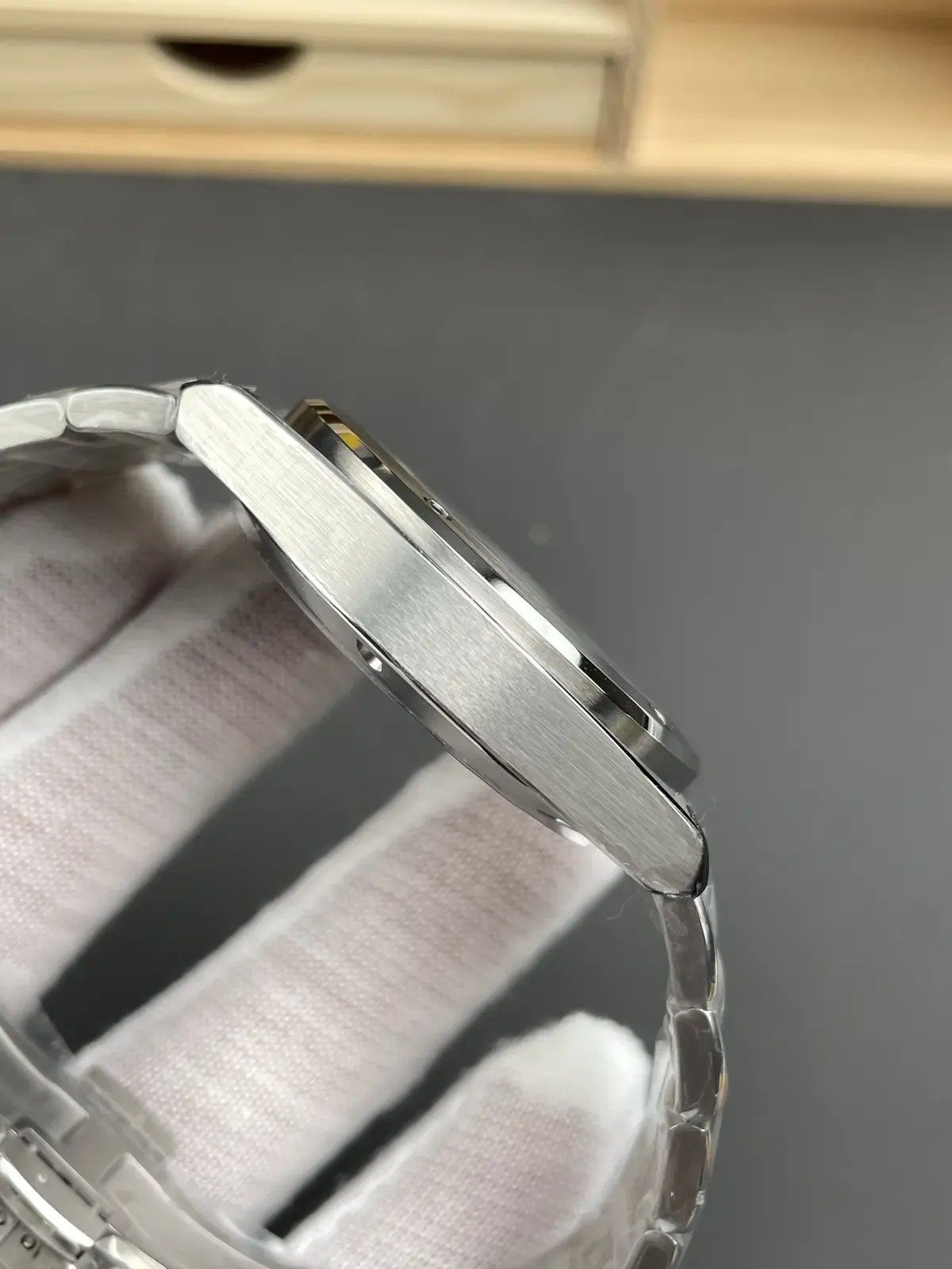 一眼解毒：V7厂万国工程师机芯拆解+做工细节全解析