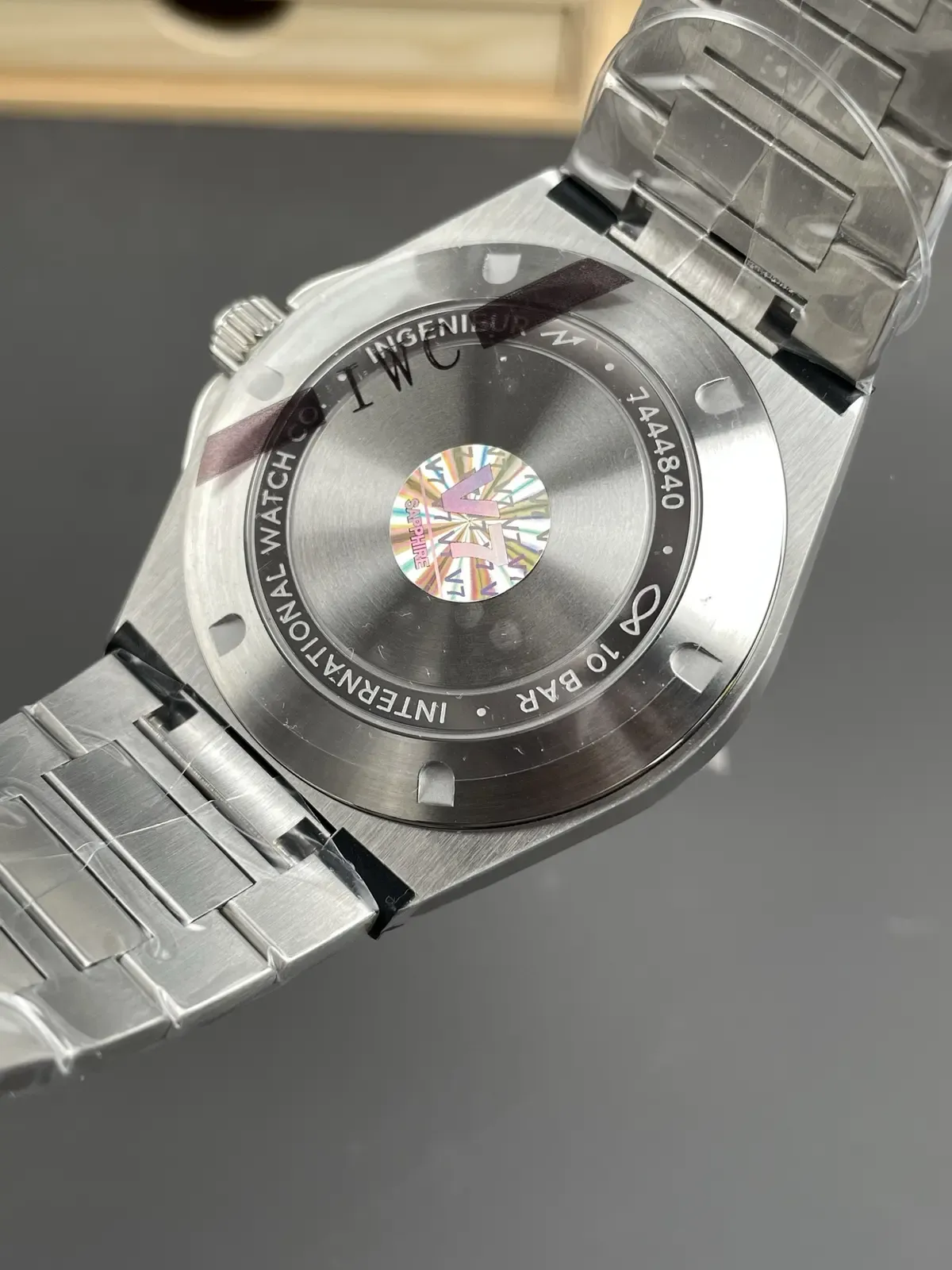 一眼解毒：V7厂万国工程师机芯拆解+做工细节全解析