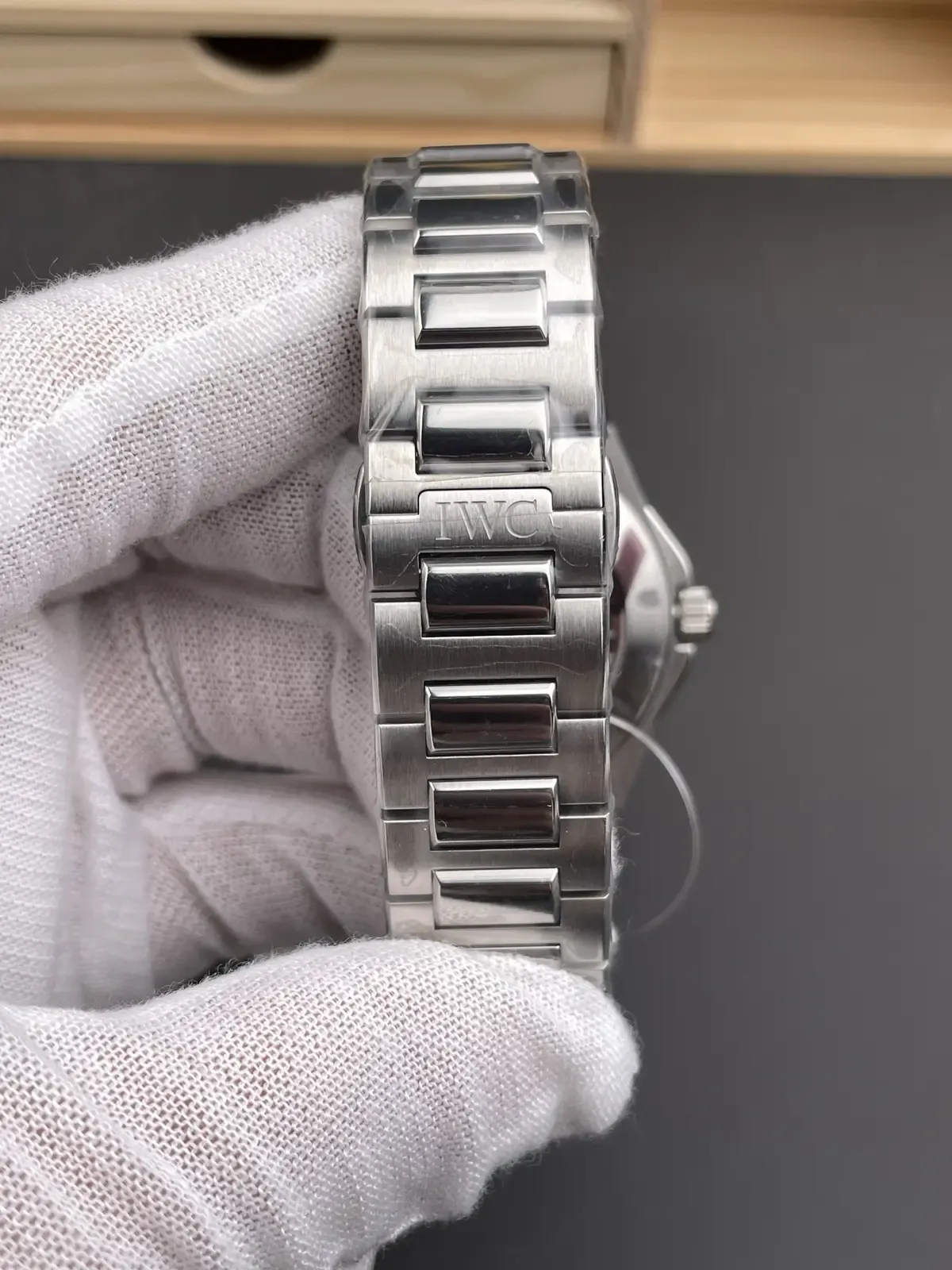 一眼解毒：V7厂万国工程师机芯拆解+做工细节全解析