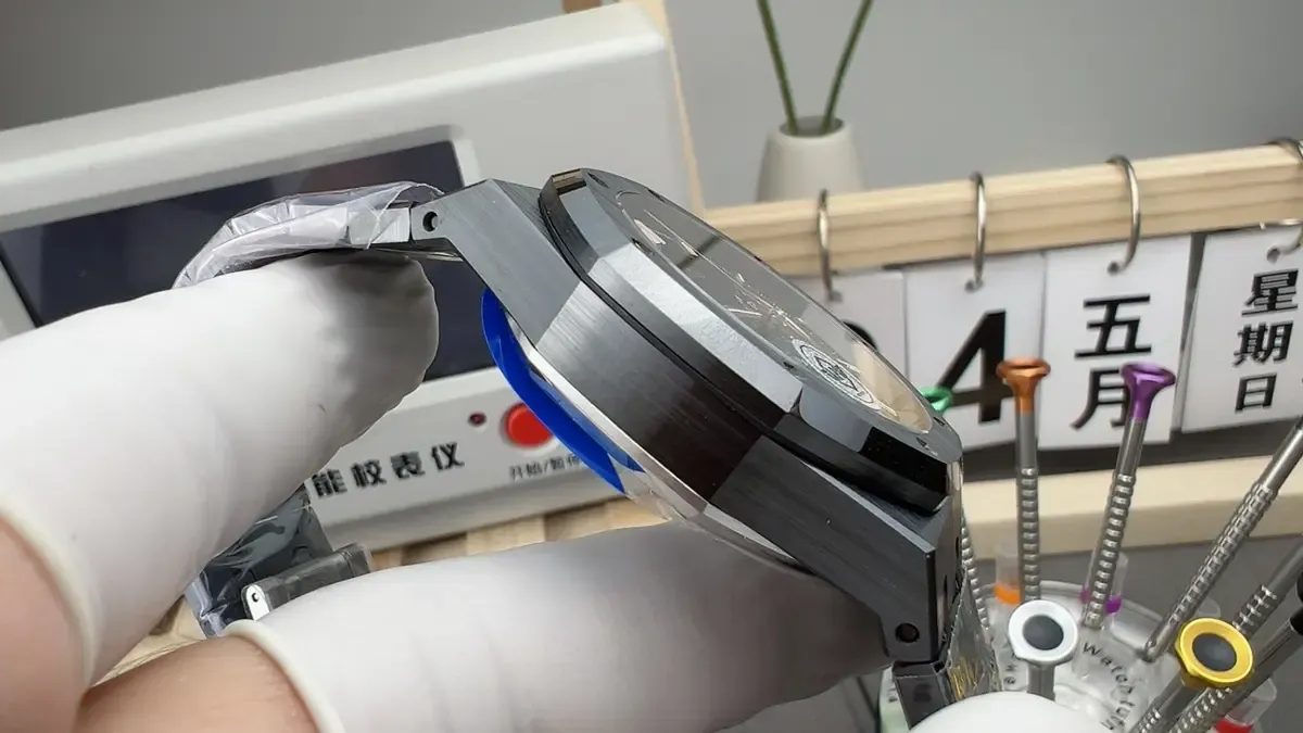 APS爱彼26240全陶瓷首发评测：4401机芯+飞返计时能否平替原版？