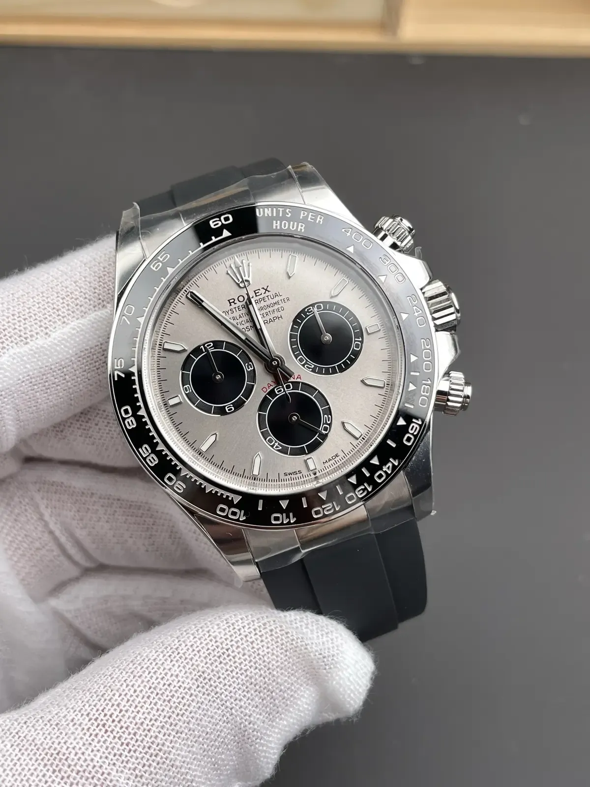 98%还原！C厂劳力士水泥灰迪深度评测：一眼辨真假