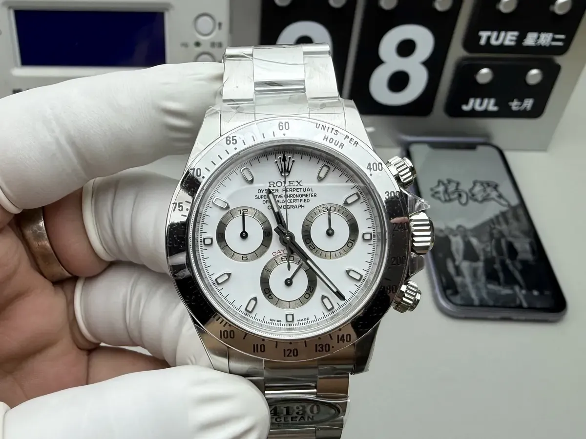 C厂迪通拿白钢迪4130机芯做工评测：天花板级别的复刻传奇！